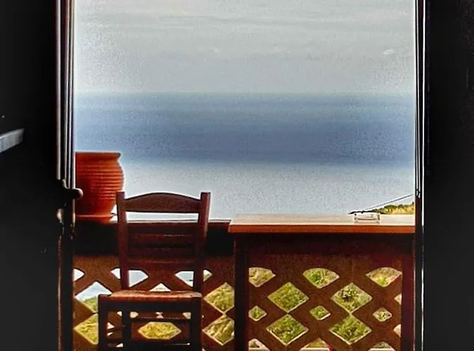 Artemis House 카르파토스